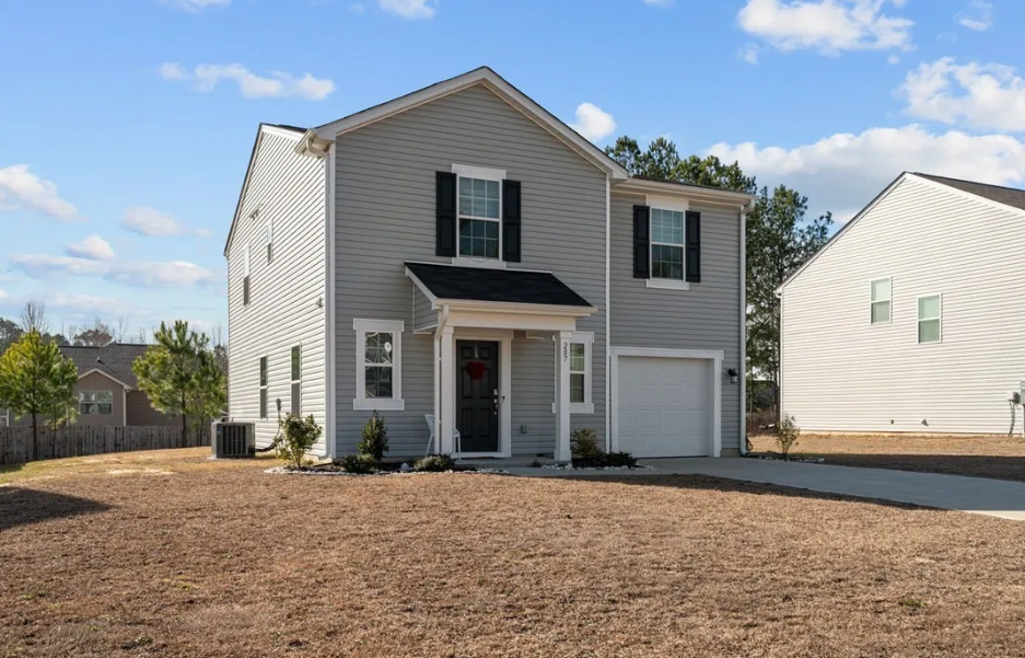 287 Hallow Oak Street